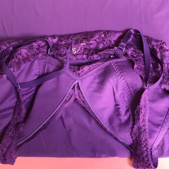 Rhonda Shear purple negligee - Picture 8 of 9